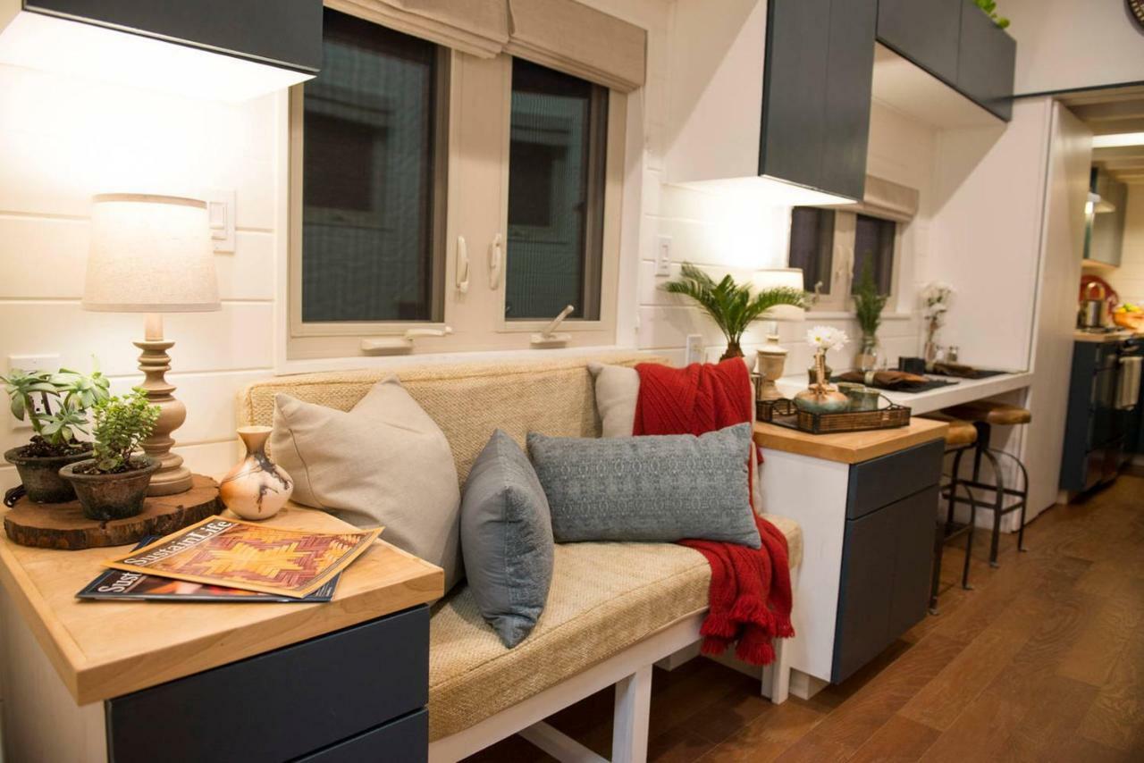 Montana Escape Elegant Tiny House In Waco Near Magnolia Villa Eksteriør bilde