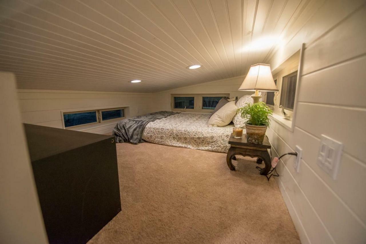 Montana Escape Elegant Tiny House In Waco Near Magnolia Villa Eksteriør bilde