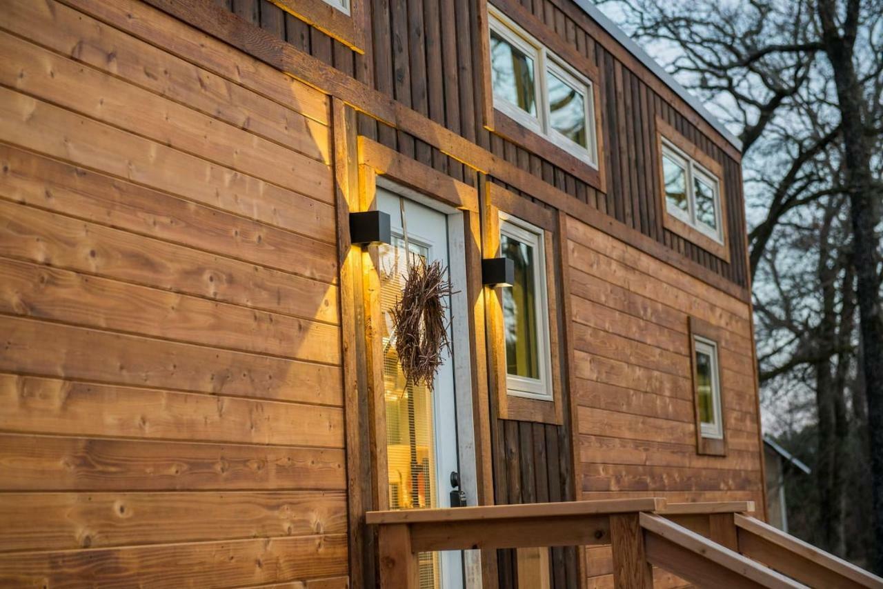 Montana Escape Elegant Tiny House In Waco Near Magnolia Villa Eksteriør bilde