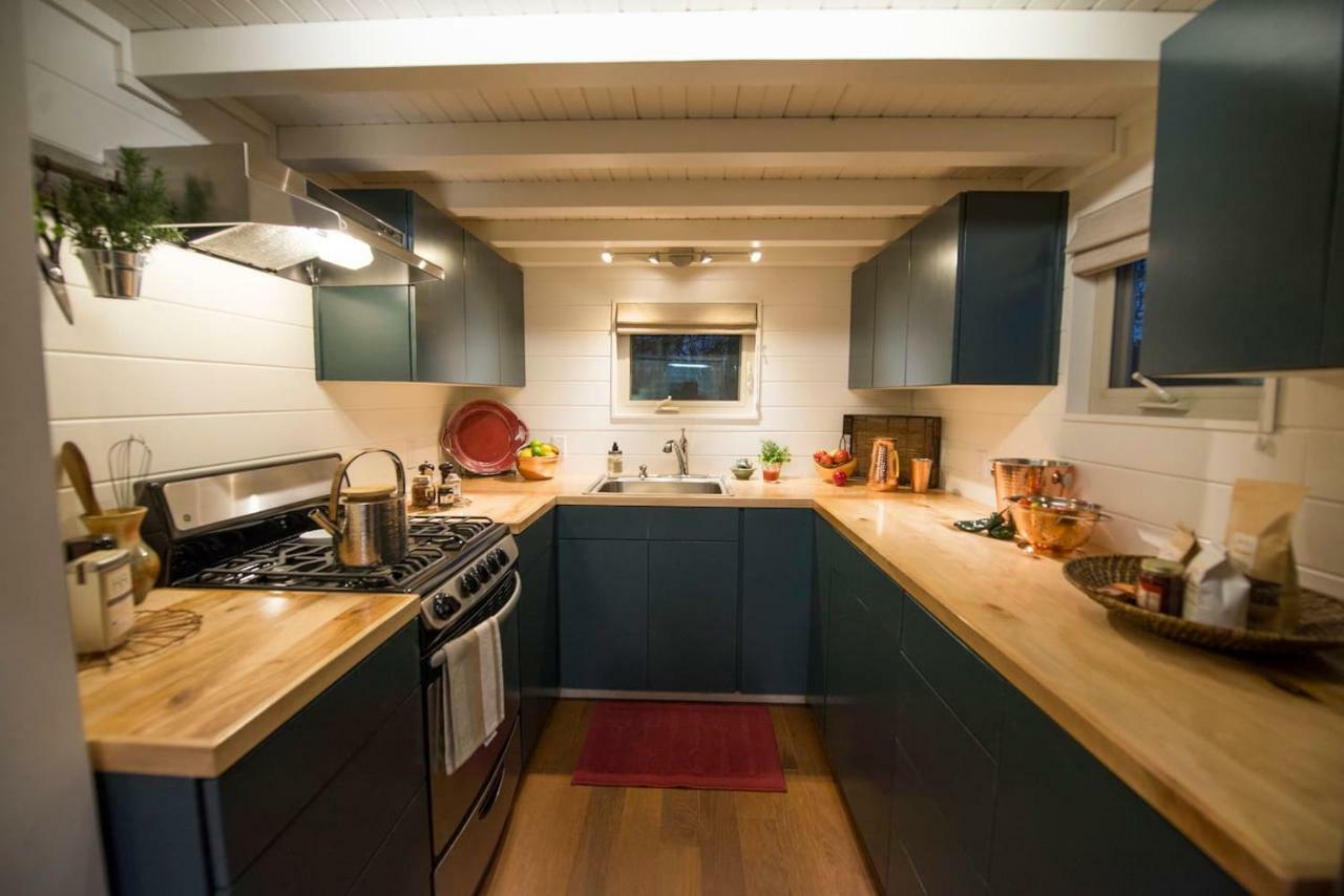 Montana Escape Elegant Tiny House In Waco Near Magnolia Villa Eksteriør bilde